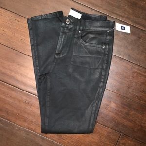 GAP size 27 jeggins / Jeans black with a sheen